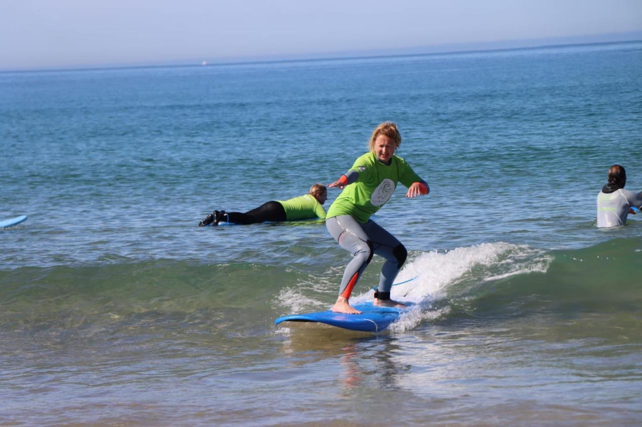 Хостел Getwet Surfcamp II Кошта-да-Капарика Экстерьер фото