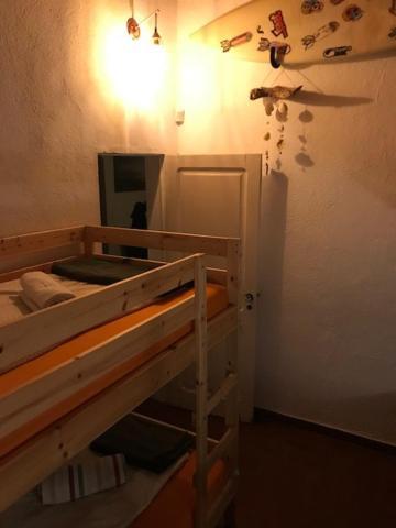 Хостел Getwet Surfcamp II Кошта-да-Капарика Экстерьер фото