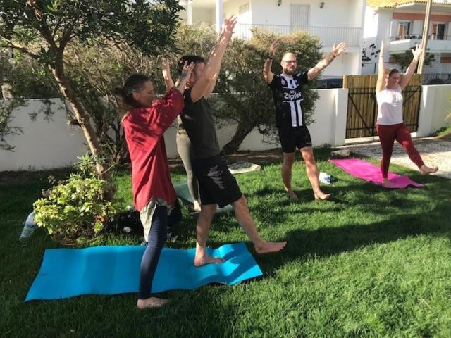Хостел Getwet Surfcamp II Кошта-да-Капарика Экстерьер фото